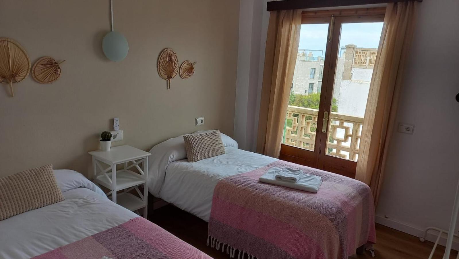 Apartamentos Can Salas Cala Figuera  Exterior foto
